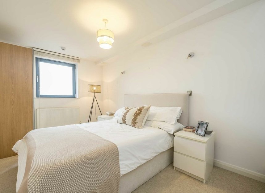 Properties for sale in Stanley Road - SW19 8RL view4