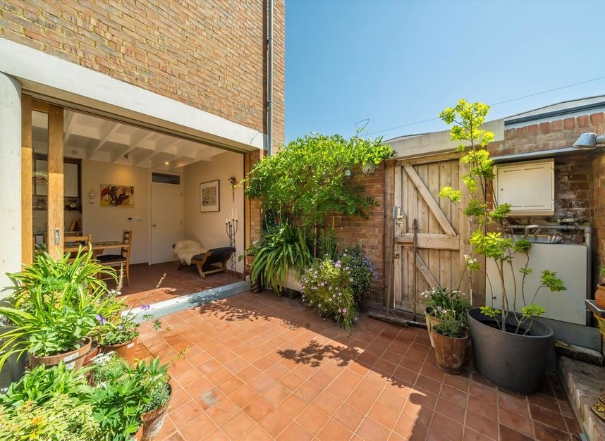 House for sale in Stannard Road, London, E8 (Ref 276008) | Dexters