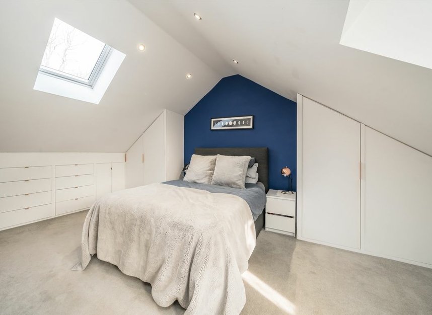 Properties sold in Station Road - TW12 2AX view5