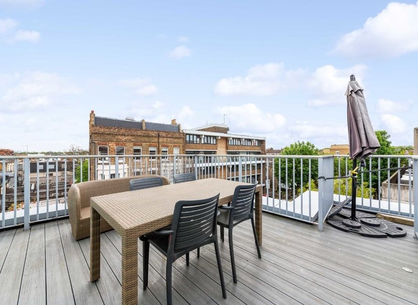 New House for sale in Stormont Road, London, SW11 (Ref 224799) Dexters