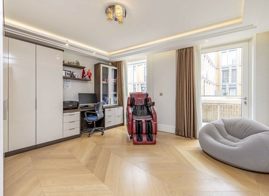Properties for sale in Strand - WC2R 1AB view9