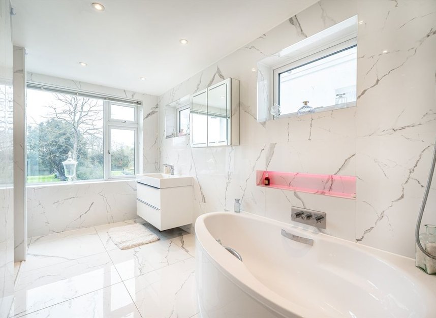 Properties for sale in Strawberry Vale - TW1 4RX view6