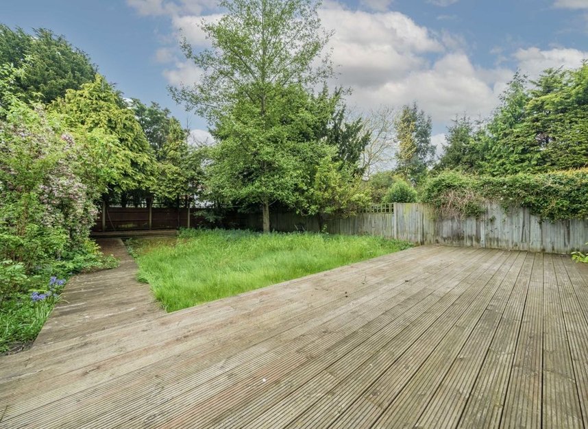 Properties for sale in Stuart Avenue - W5 3QJ view6