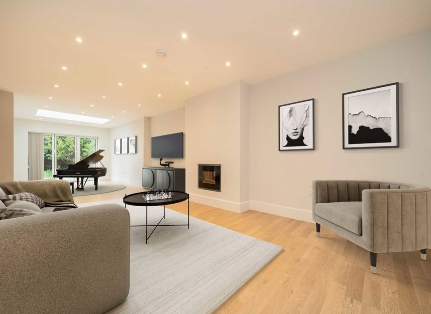 Properties for sale in Stuart Avenue - W5 3QJ view2