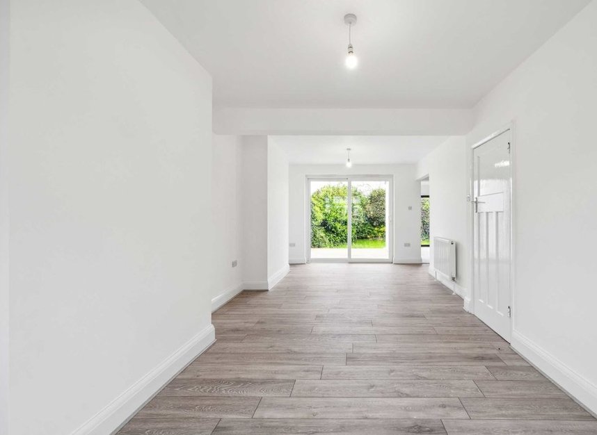 House semidetached for sale in Summer Avenue, East Molesey, KT8 (Ref