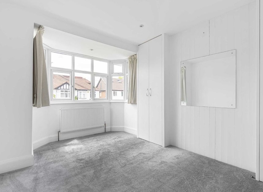 House semidetached for sale in Summer Avenue, East Molesey, KT8 (Ref