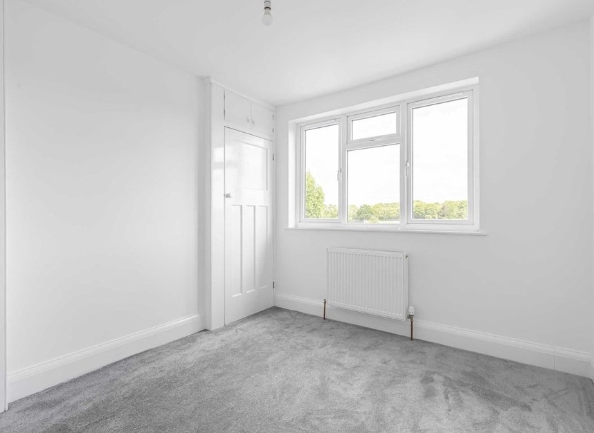 House semidetached for sale in Summer Avenue, East Molesey, KT8 (Ref