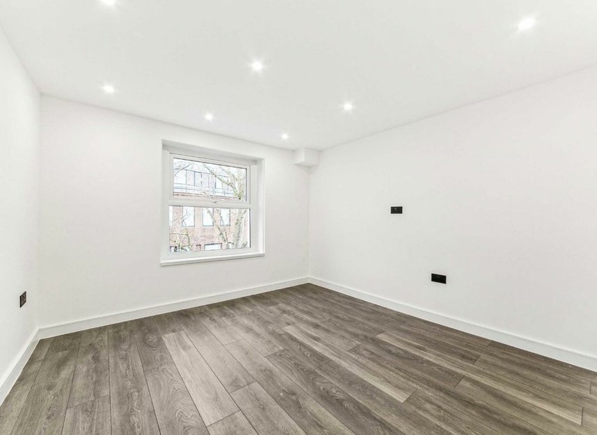 Properties for sale in Surbiton Road - KT1 2HG view5