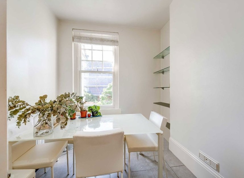 Properties for sale in Sutton Court Road - W4 3EQ view7