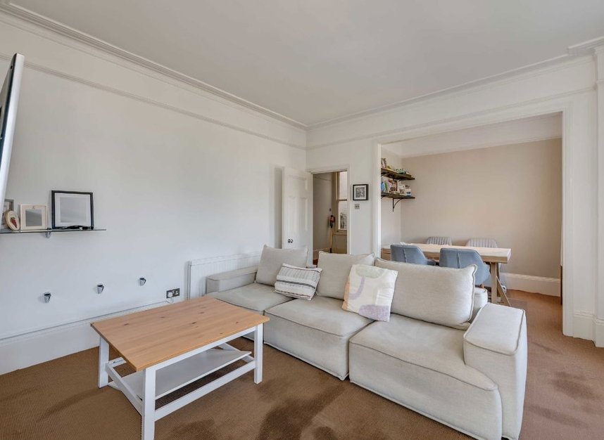 Properties for sale in Sutton Court Road - W4 3EQ view4