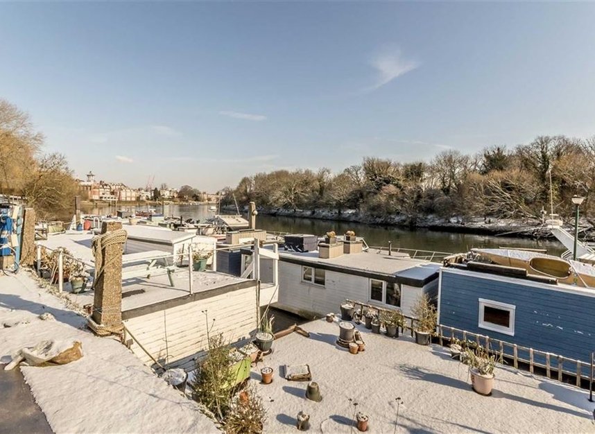 Twickenham Estate Agents Dexters London Estate Agents