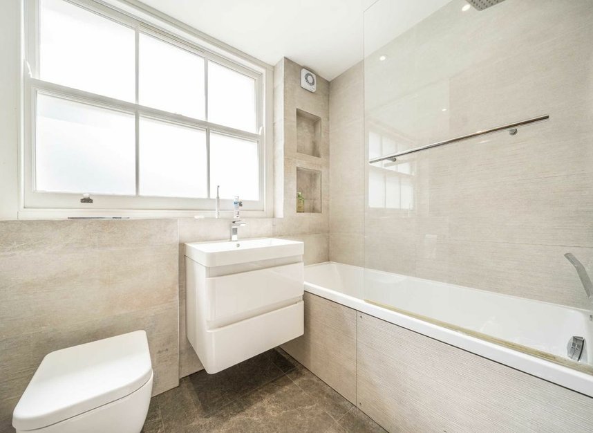 House terraced for sale in Sylvester Road, London, E8 (Ref 228812