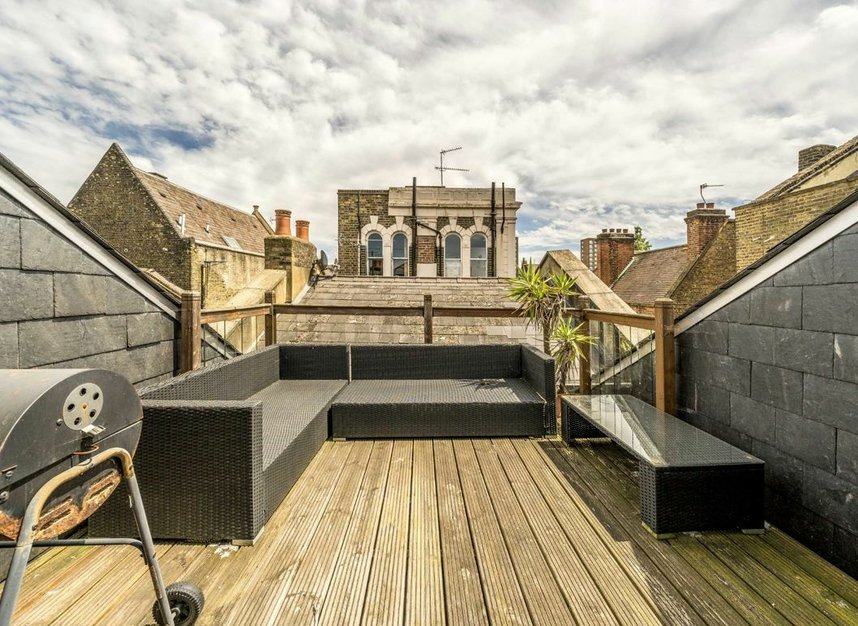 House terraced for sale in Sylvester Road, London, E8 (Ref 228812