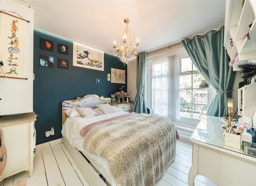 Properties for sale in Tableer Avenue - SW4 9RQ view8