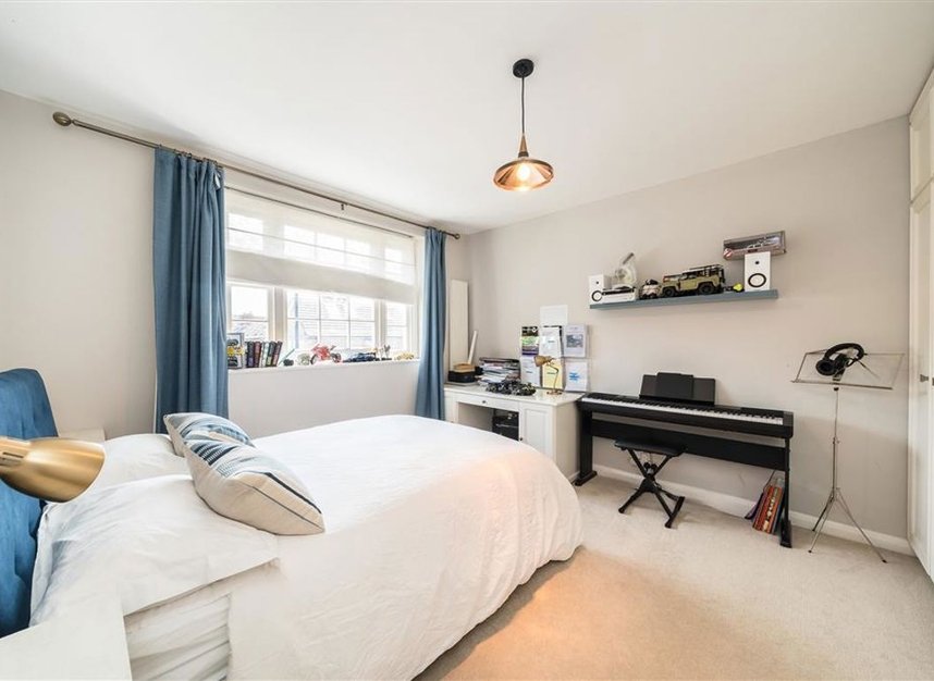 Properties for sale in Tableer Avenue - SW4 9RQ view7