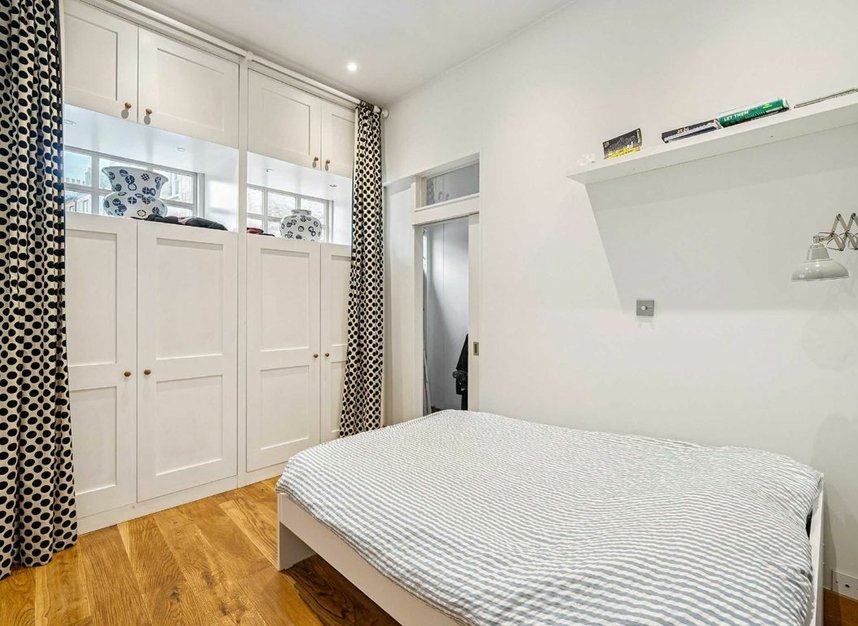 Properties for sale in Tadema Road - SW10 0PZ view10