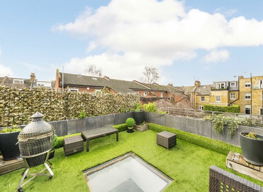 Properties for sale in Tadema Road - SW10 0PZ view2
