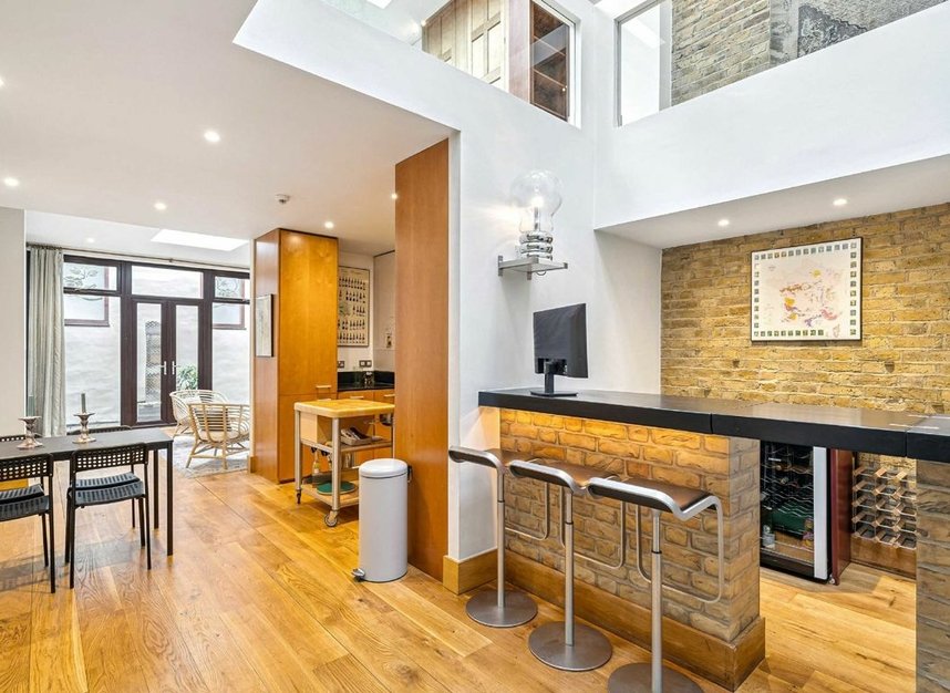 Properties for sale in Tadema Road - SW10 0PZ view4