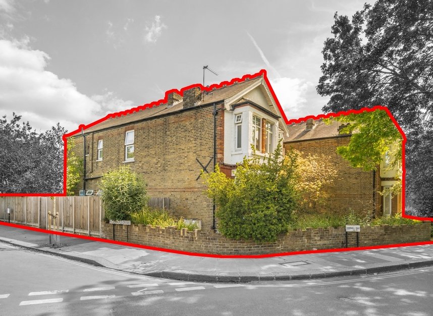 Properties for sale in Teddington, Greater London TW11 -  view1