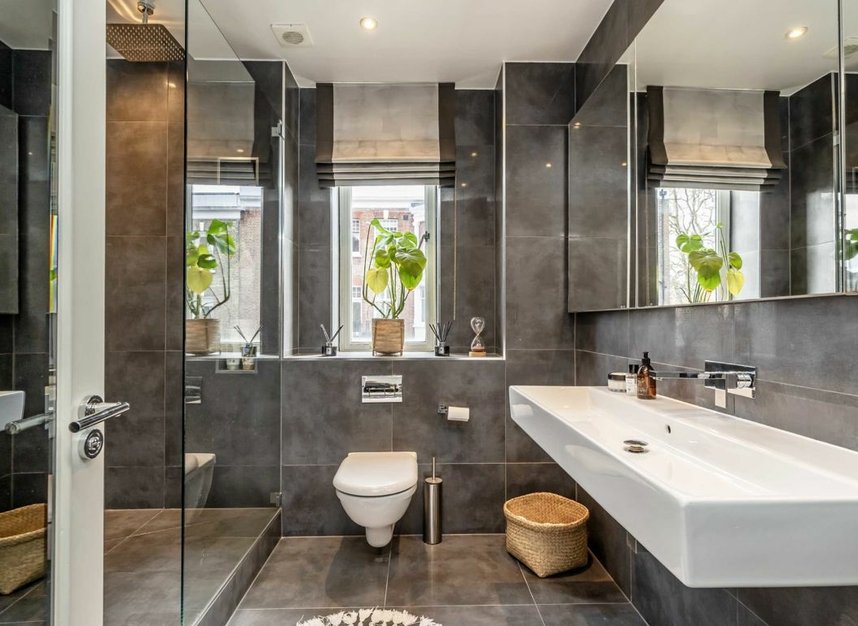 Properties for sale in Tedworth Square - SW3 4DY view6
