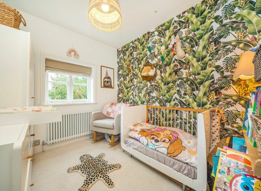 Properties for sale in Temple Fortune Lane - NW11 7UB view7