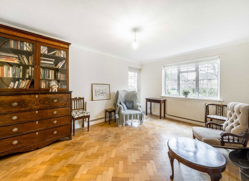 Properties for sale in Thames Village - W4 3UE view2