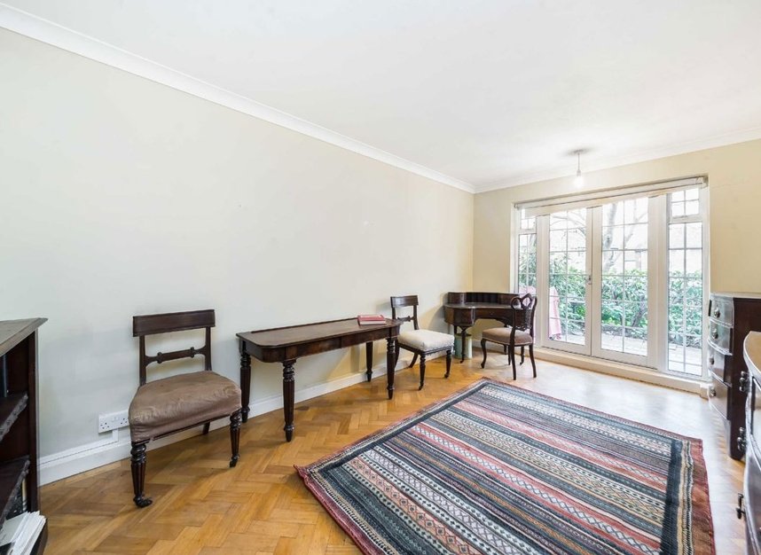 Properties for sale in Thames Village - W4 3UE view4
