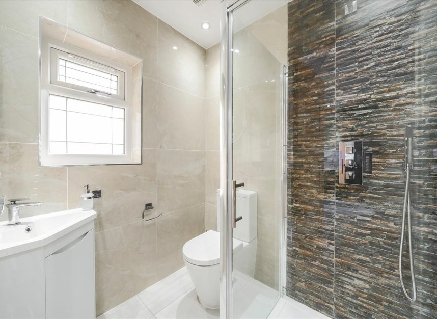 Properties for sale in The Avenue - NW6 7NP view5
