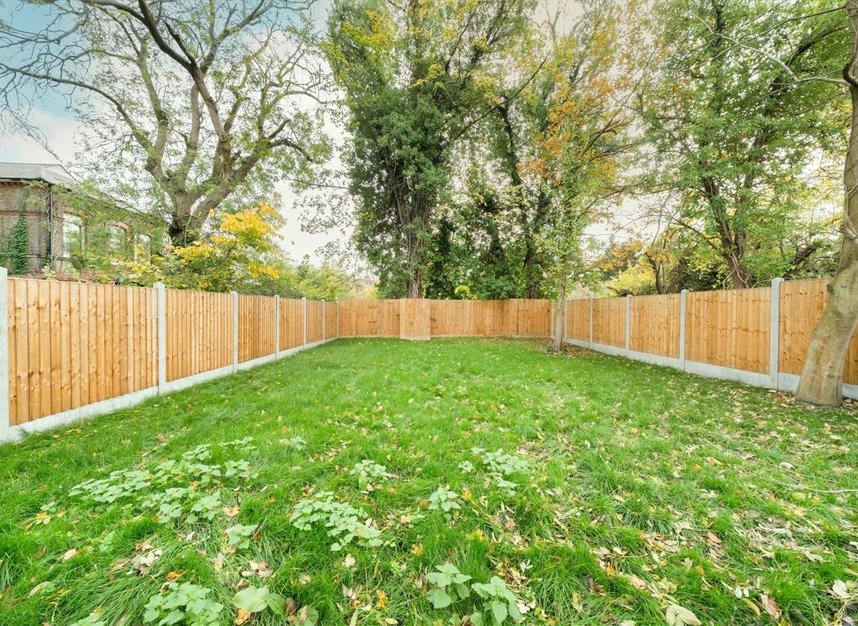 Properties for sale in The Avenue - NW6 7NP view4