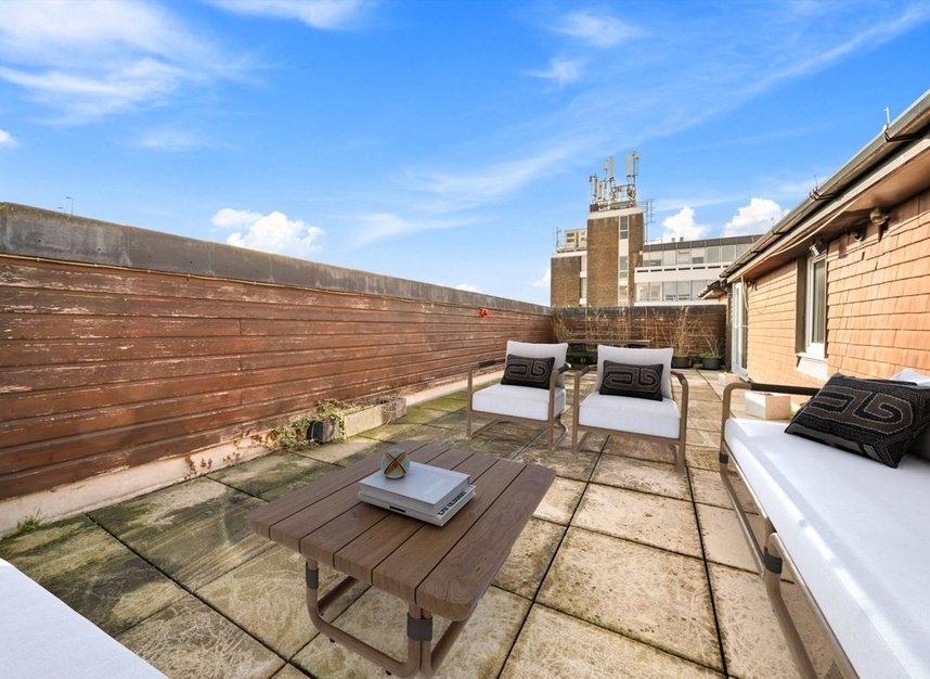 Properties for sale in The Broadway - SW19 1NL view7