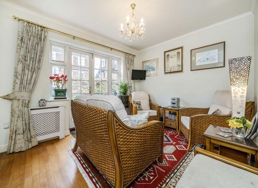 Properties for sale in The Butts - TW8 8BL view7