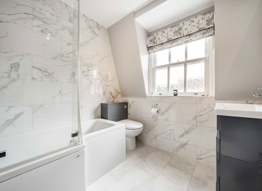 Properties for sale in The Butts - TW8 8BL view9