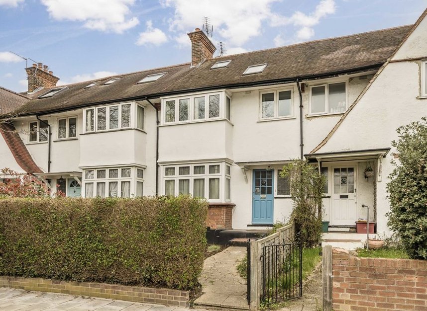 Properties for sale in The Ridgeway - W3 8LW view1