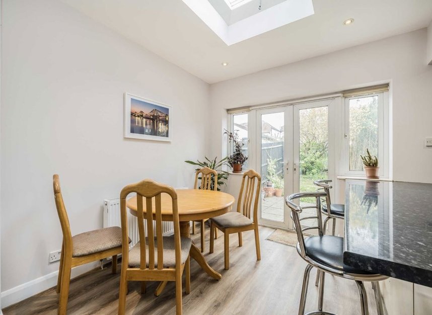 Properties for sale in The Ridgeway - W3 8LW view4