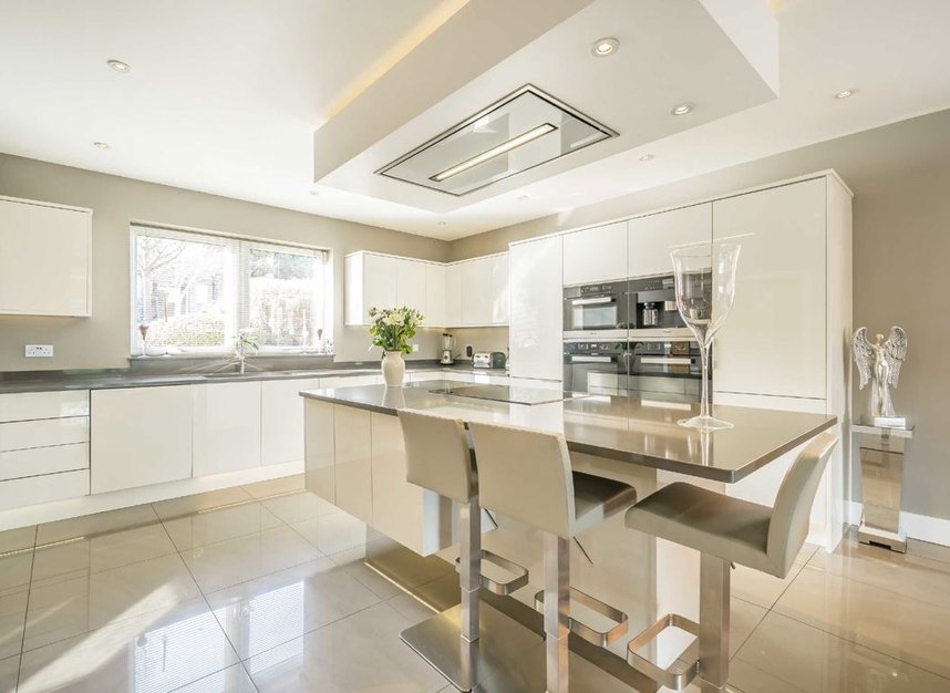 Properties for sale in The Ridings - W5 3BU view4