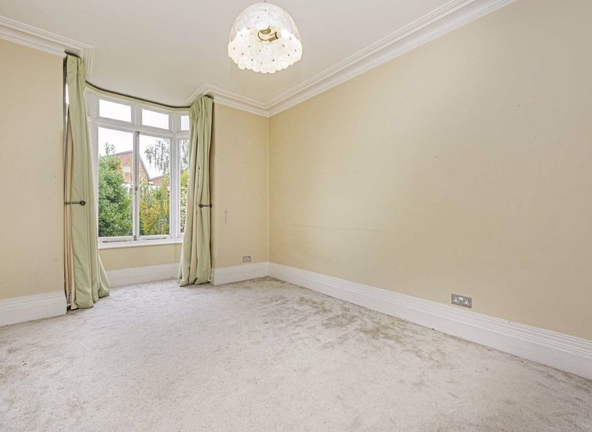 Properties for sale in Thorney Hedge Road - W4 5SB view6