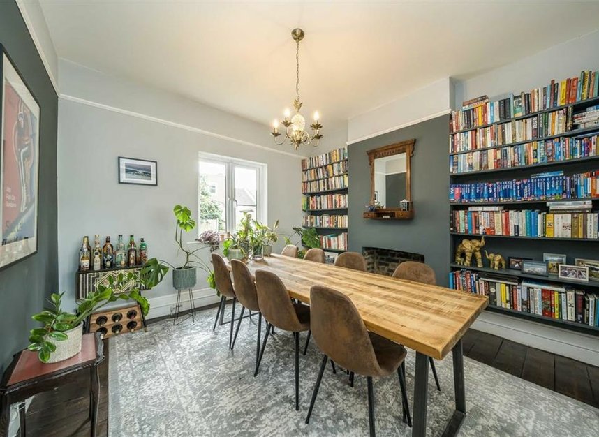 Properties for sale in Thornford Road - SE13 6SG view4