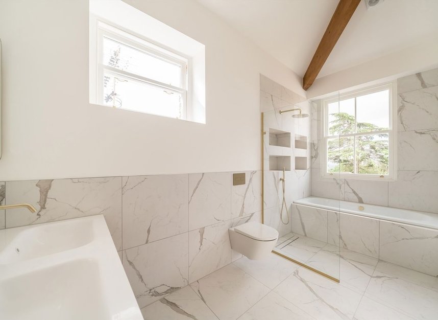 Properties for sale in Thornton Road - SW19 4NQ view14
