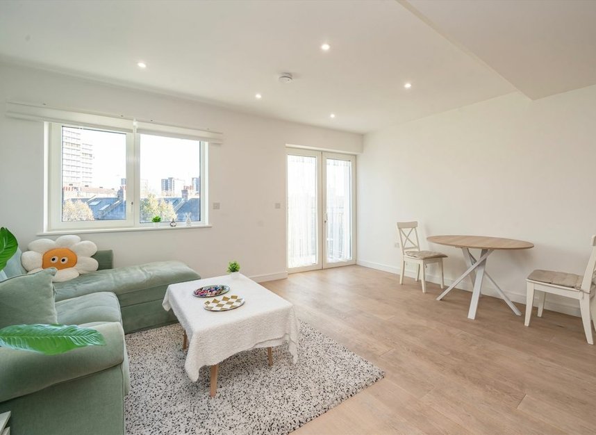 Properties for sale in Tierney Lane - W6 9YL view2