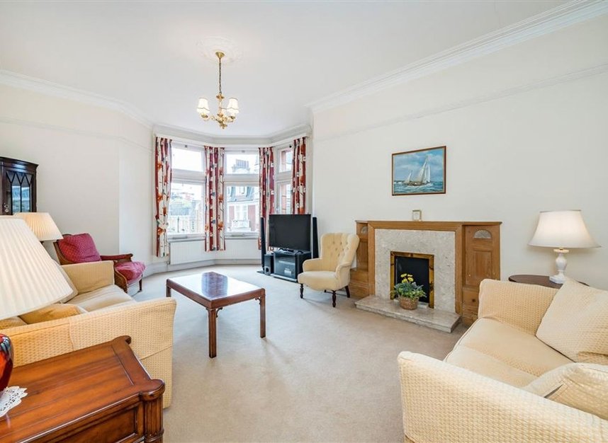 Properties for sale in Torrington Place - WC1E 7HH view2