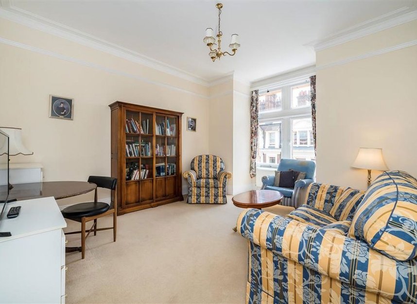 Properties for sale in Torrington Place - WC1E 7HH view7