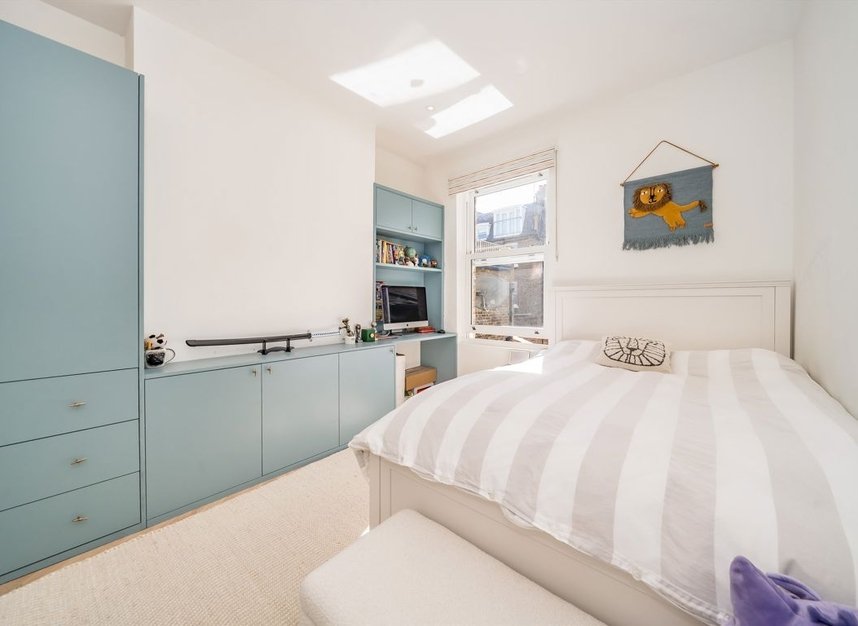 Properties for sale in Tournay Road - SW6 7UG view10