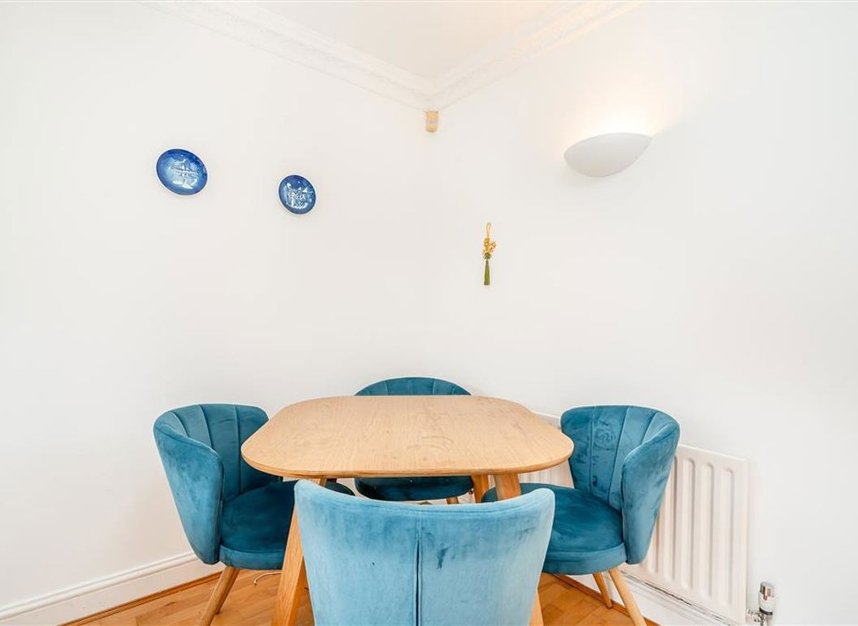 Properties for sale in Trematon Place - TW11 9RH view3