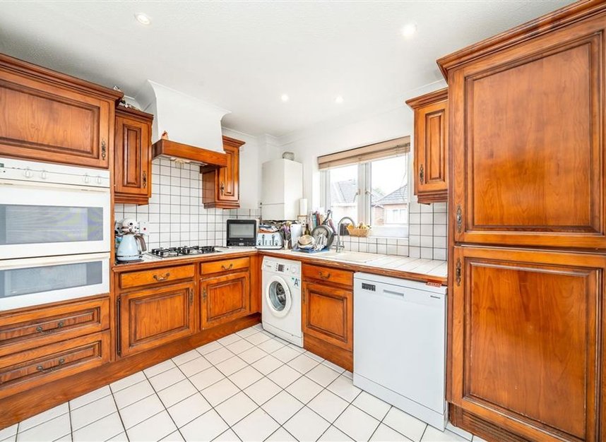 Properties for sale in Trematon Place - TW11 9RH view4