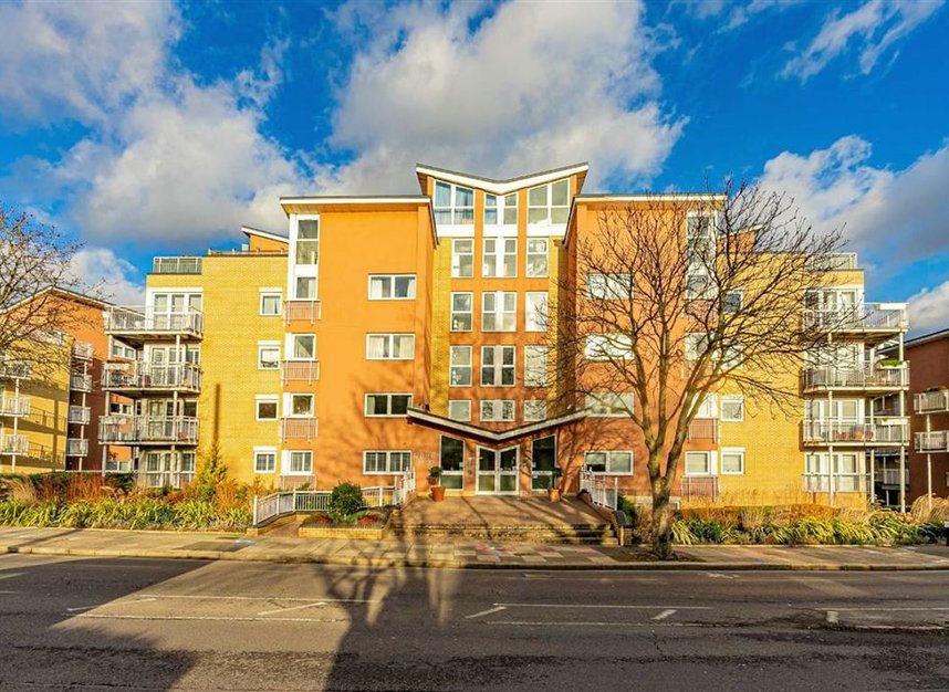 Twickenham Road, Teddington, TW11