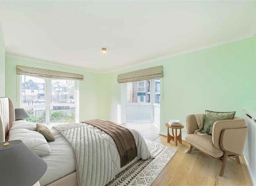 Properties for sale in Twickenham Road - TW11 8BL view4