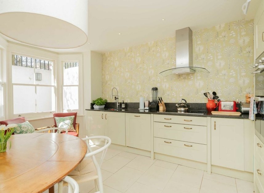 Properties sold in Upcerne Road - SW10 0SE view8