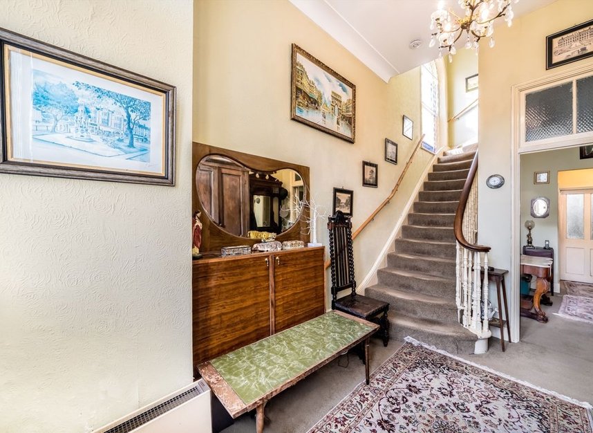 Properties for sale in Upper Park Road - NW3 2UN view3