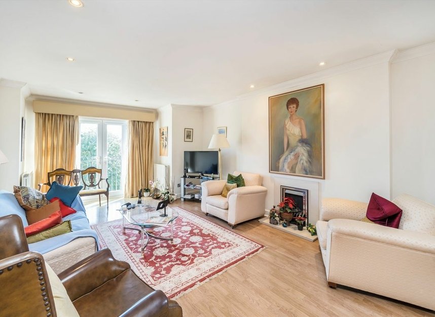 Properties sold in Upper Richmond Road - SW15 6SS view2