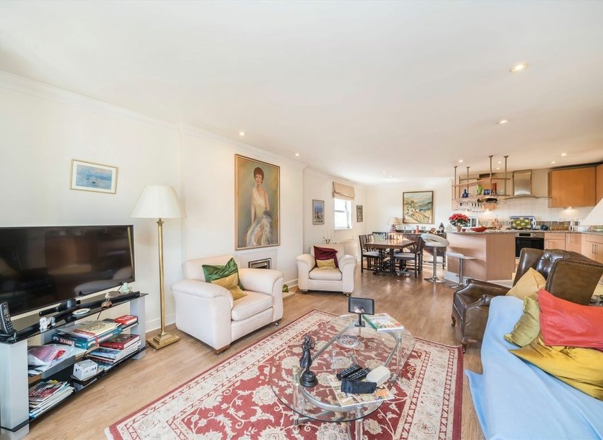 Properties sold in Upper Richmond Road - SW15 6SS view3